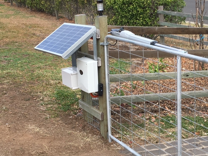 Farm Gate Solar Motor